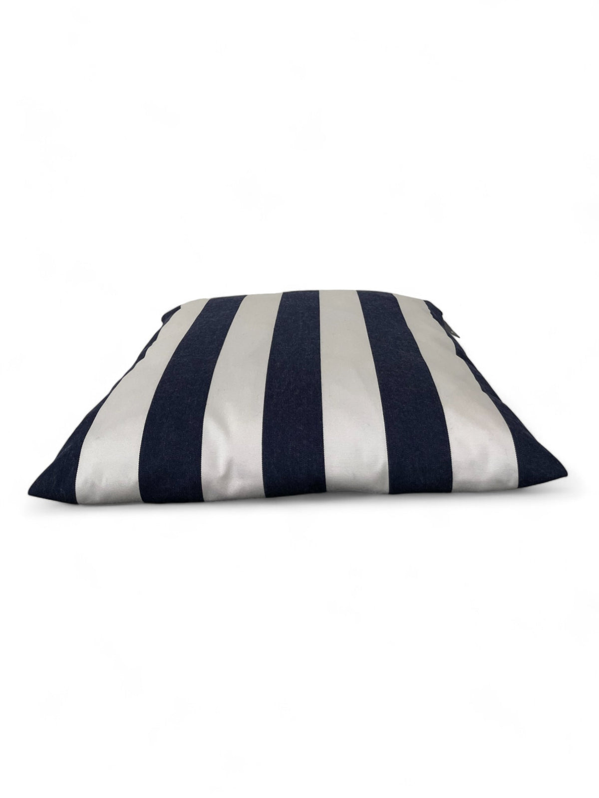 Sunbrella sierkussen 45x45 Solids yacht stripe navy blue